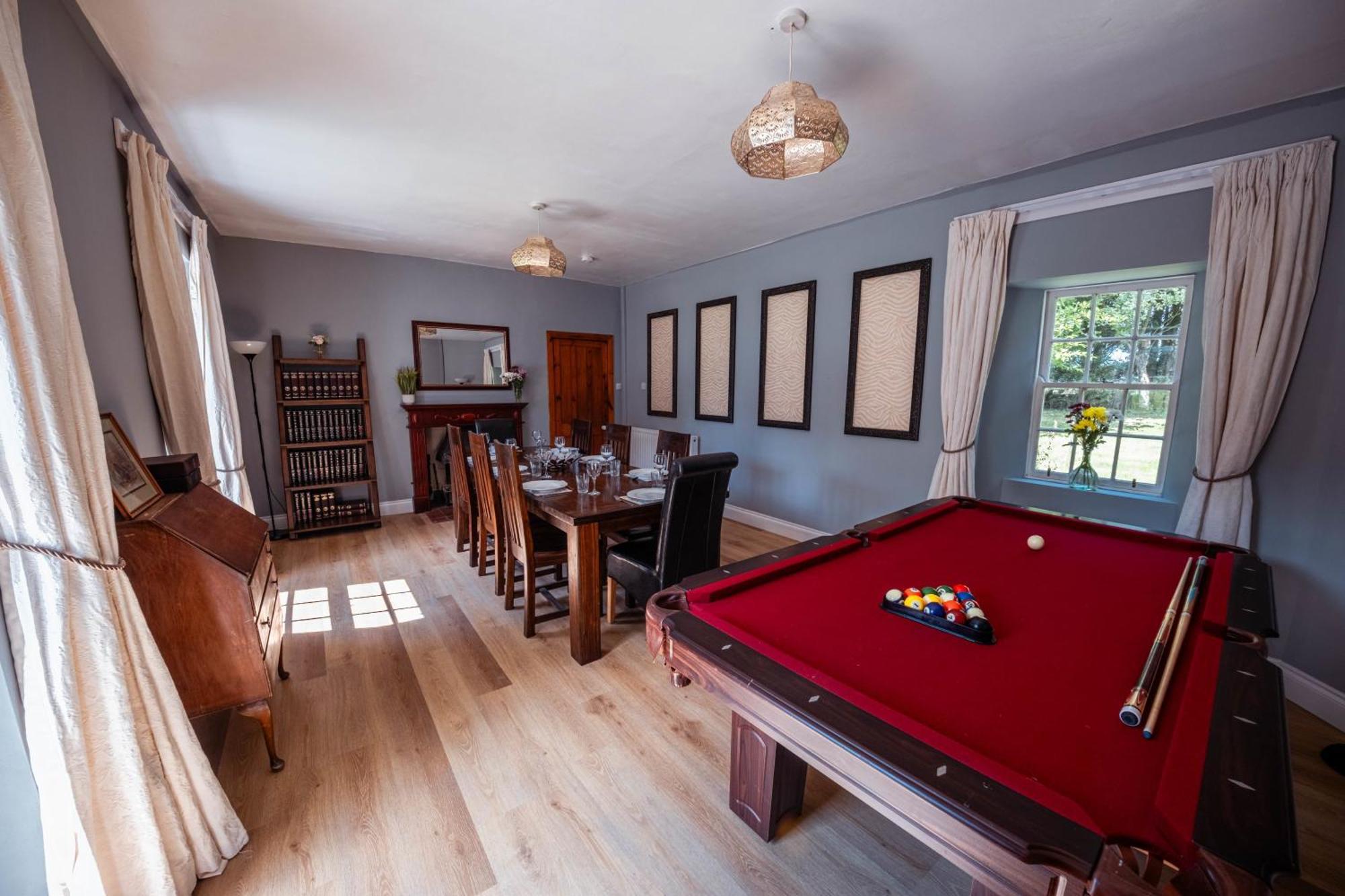 Large Country House With Garden, Outdoor Spa Area & Games Room With Hot Tub And Fire Pit Wigtown Ngoại thất bức ảnh